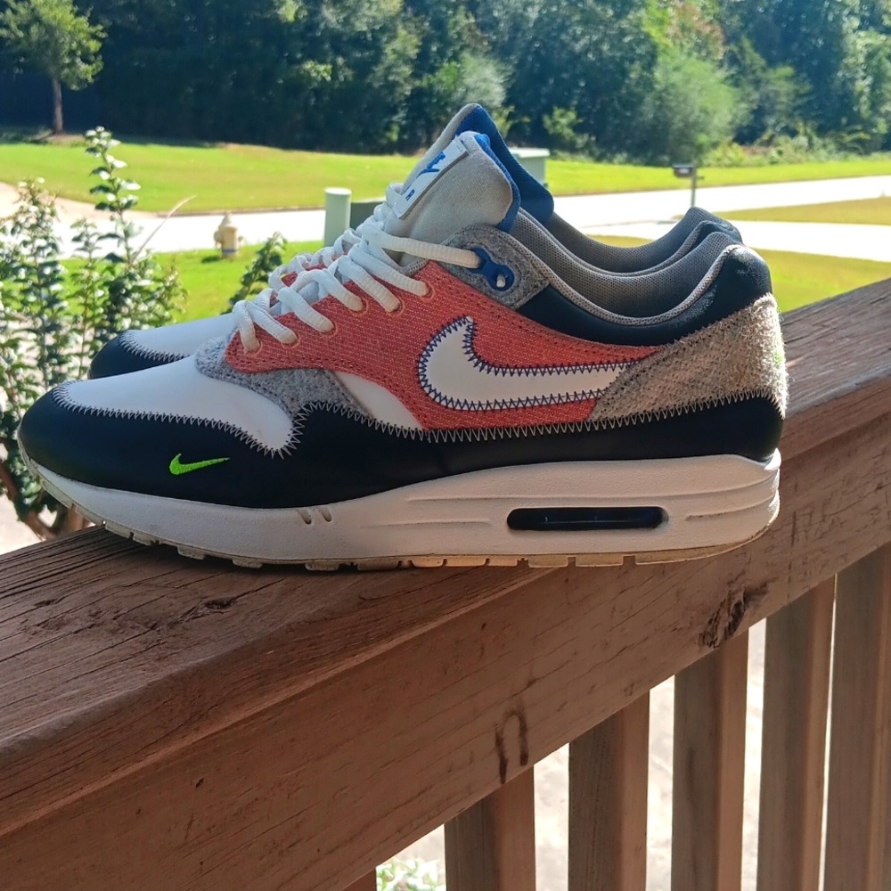NIKE AIR MAX 1